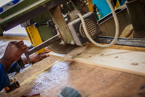 Great Barr Sawmills - cutting service